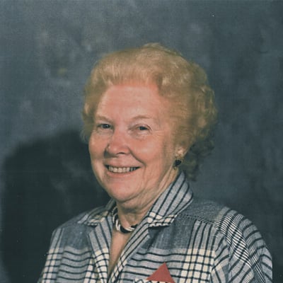 2018 Distinguished Service Award winner Pauline Morton